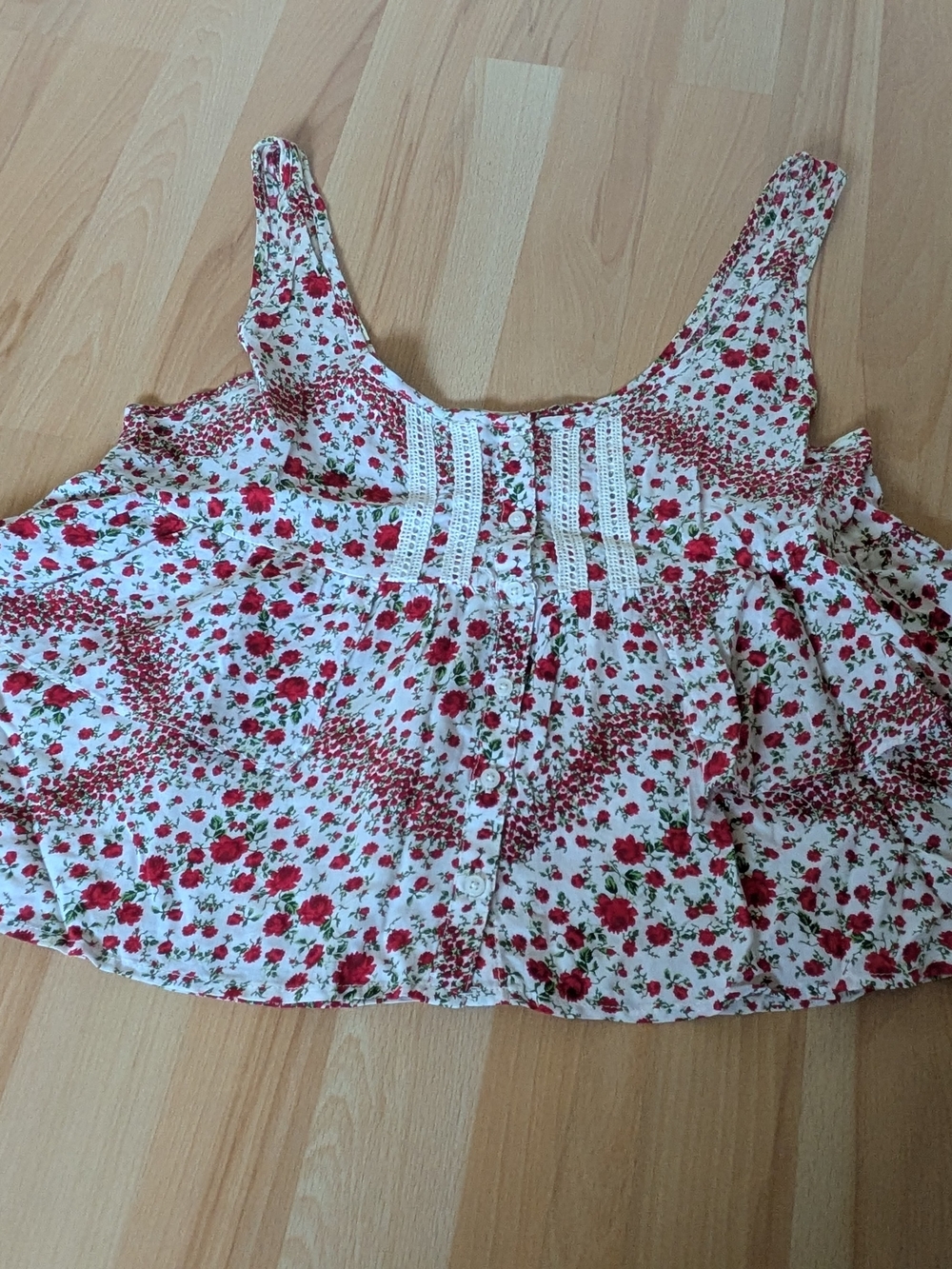 Divided White Floral Lace-Trim Camisole with Red Rose Print